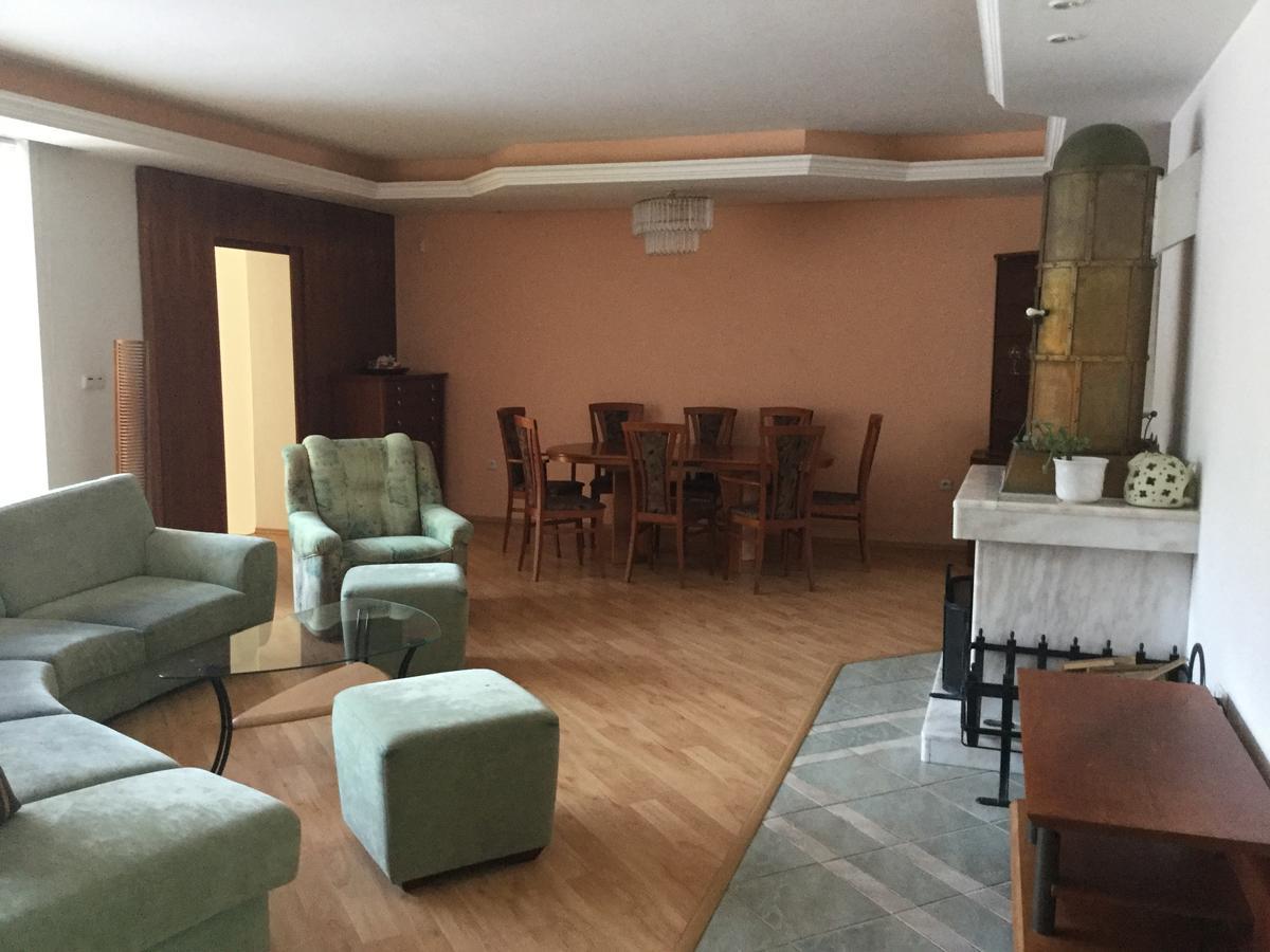 Villa Justyna à Pardubice Extérieur photo