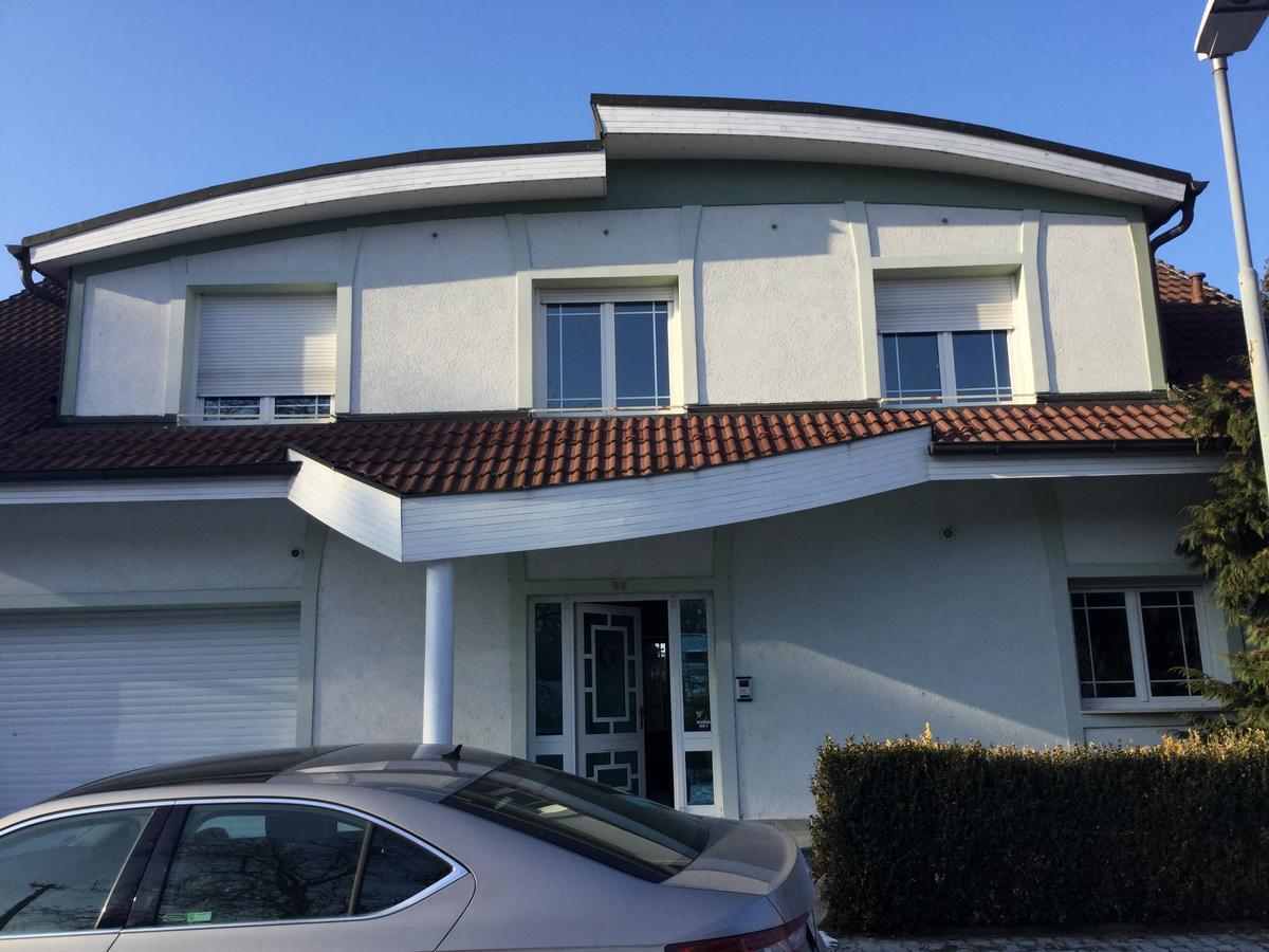 Villa Justyna à Pardubice Extérieur photo
