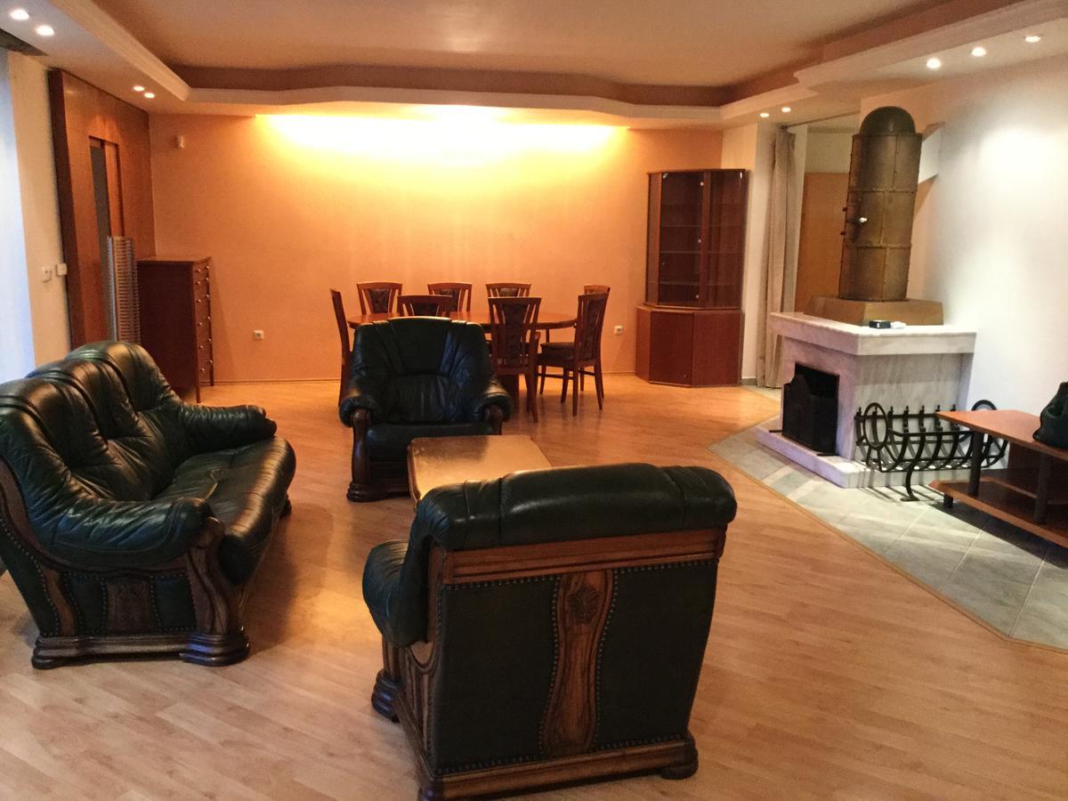 Villa Justyna à Pardubice Extérieur photo