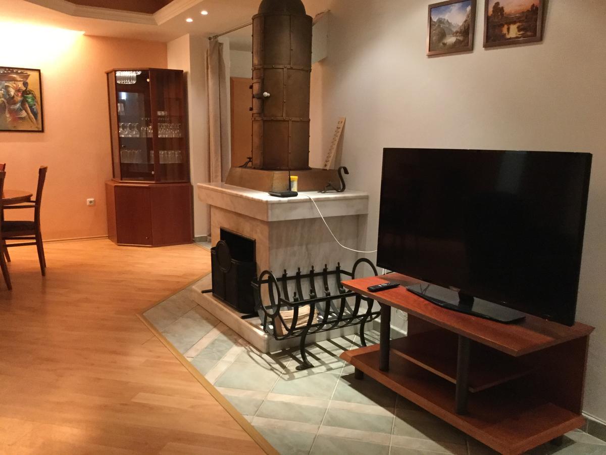 Villa Justyna à Pardubice Extérieur photo
